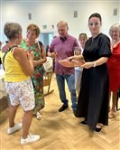 Výstava krojov počas leopoldovských hodov